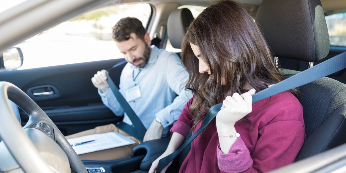 10 Tell-Tale Warning Signs You Need To Get A New Online Drivers License